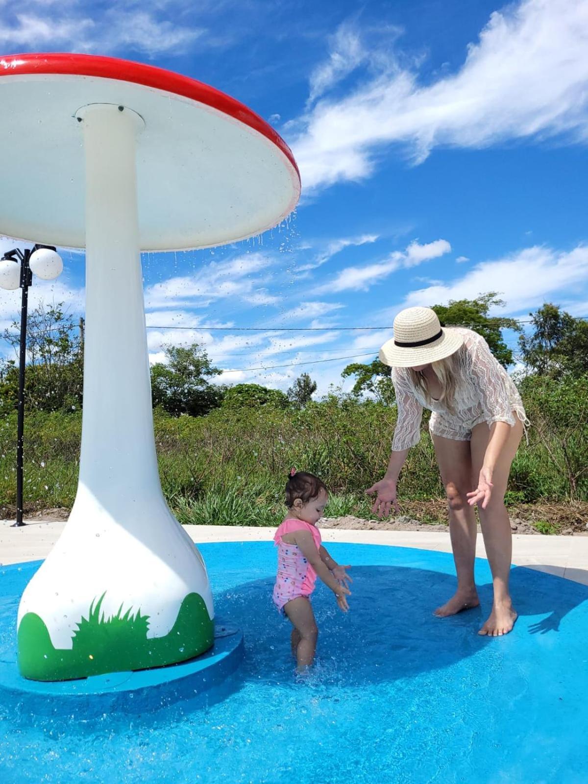 Pousada Estancia Park Amontoado 外观 照片